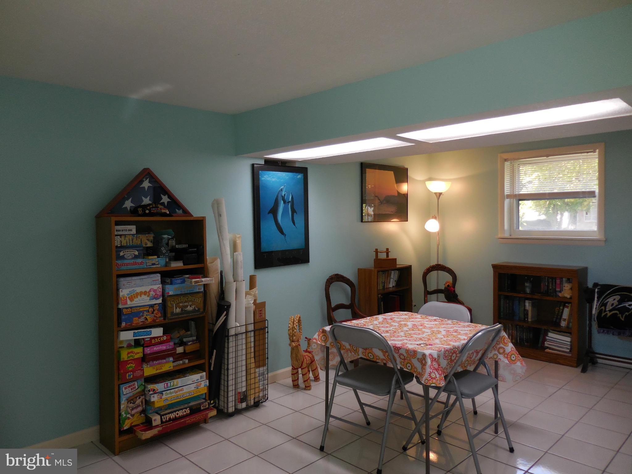 227 Sycamore Road Elkton, MD 21921 - Photo 6 of 14 Family Room