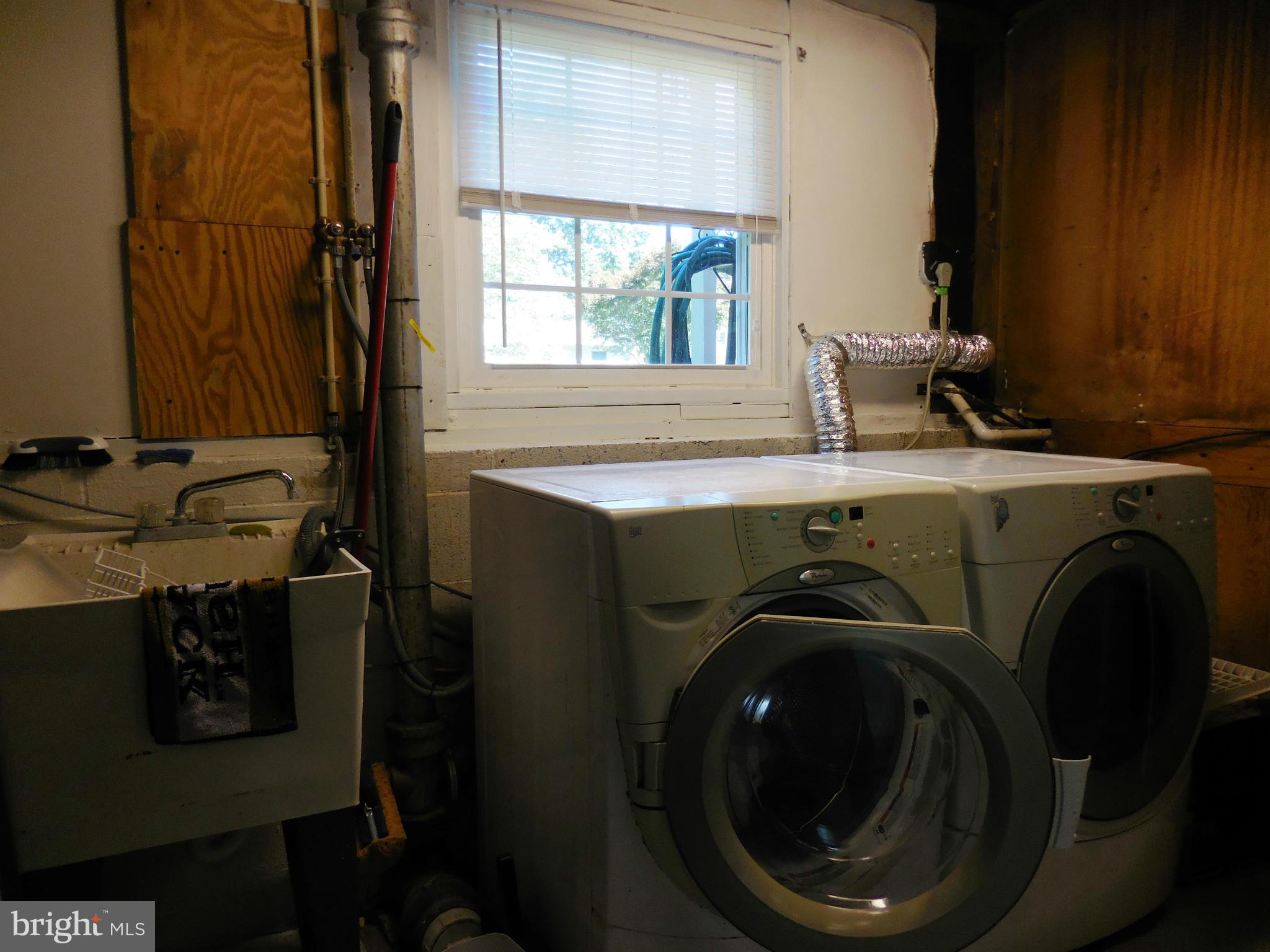 227 Sycamore Road Elkton, MD 21921 - Photo 10 of 14 Utility/Laundry Rm