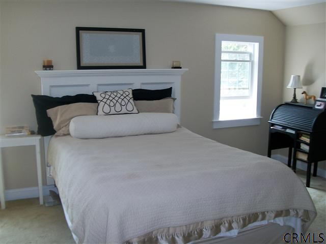 186 Kingsley Road Ballston, NY 12027 - Photo 8 of 15 Photo 8