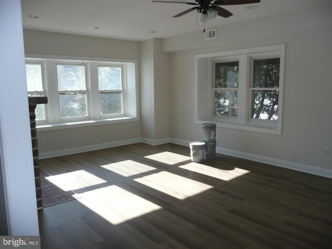 536 Easton Road, Unit 2 Horsham, PA 19044 - Photo 6 of 13 Gallery Image 6