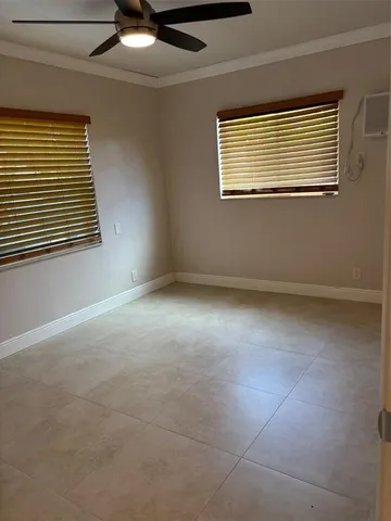 $155,000 | 1021 Northeast 24th Avenue, Unit 9, Pompano Beach, FL 33062