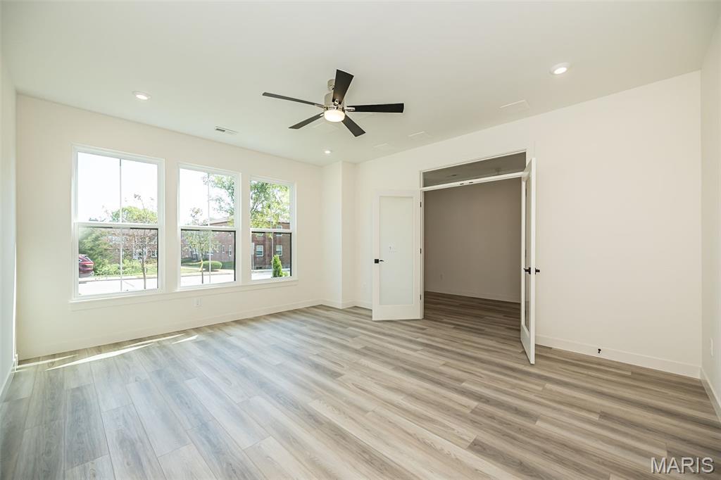 8975 Eager Road Richmond Heights, MO 63144 - Photo 21 of 44