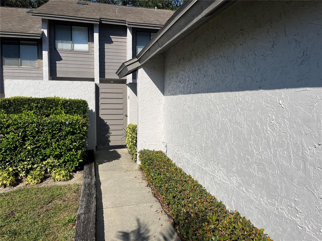 135 Olive Tree Circle Altamonte Springs, FL 32714 - Photo 2 of 27