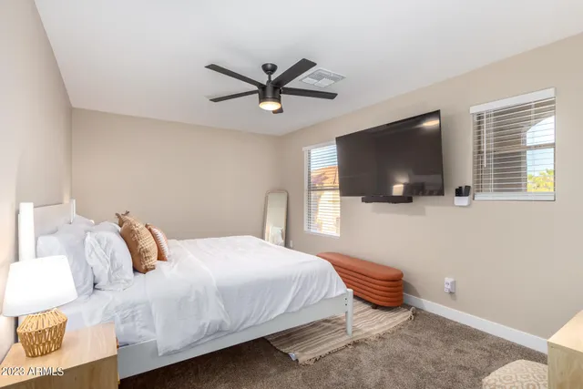 $10,000 | 9436 West Terri Lee Drive, Phoenix, AZ 85037