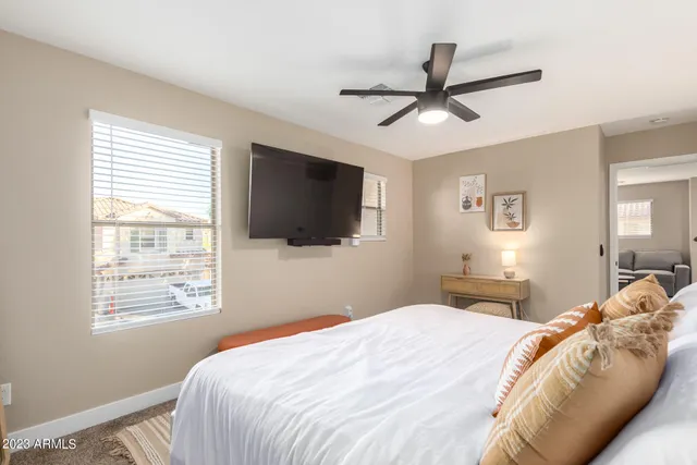 $10,000 | 9436 West Terri Lee Drive, Phoenix, AZ 85037