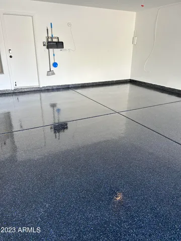 $10,000 | 9436 West Terri Lee Drive, Phoenix, AZ 85037