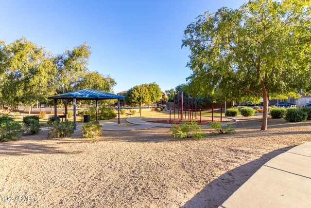 $10,000 | 9436 West Terri Lee Drive, Phoenix, AZ 85037