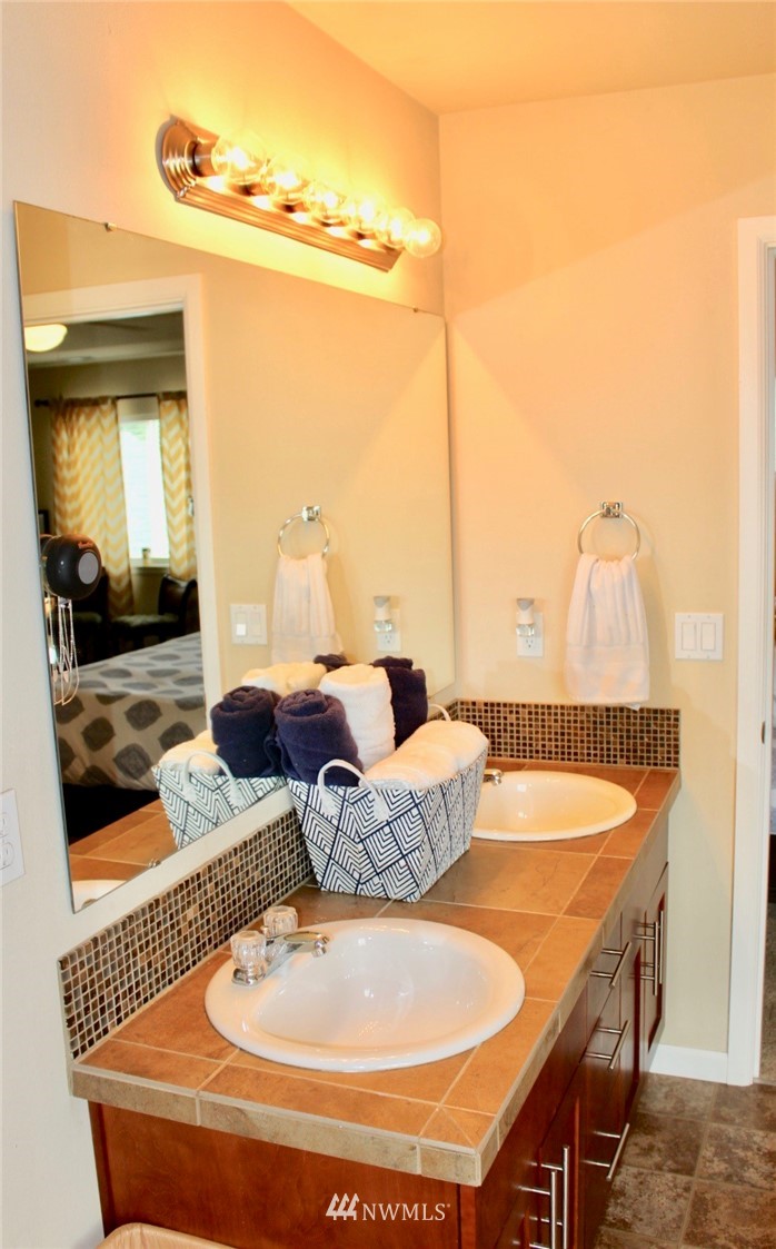 7265 Radius Loop Southeast Lacey, WA 98513 - Photo 15 of 25 Gallery Image 15