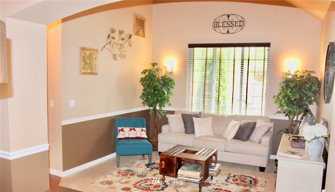 7265 Radius Loop Southeast Lacey, WA 98513 - Photo 4 of 25 Gallery Image 4
