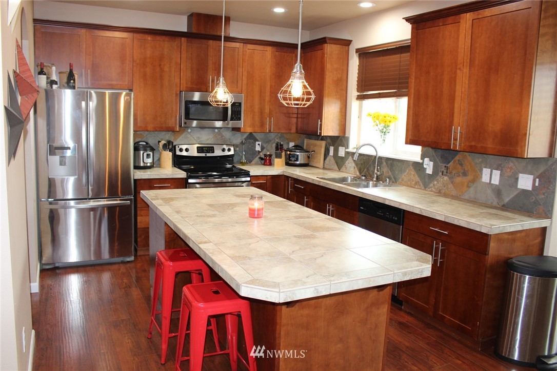 7265 Radius Loop Southeast Lacey, WA 98513 - Photo 10 of 25 Gallery Image 10