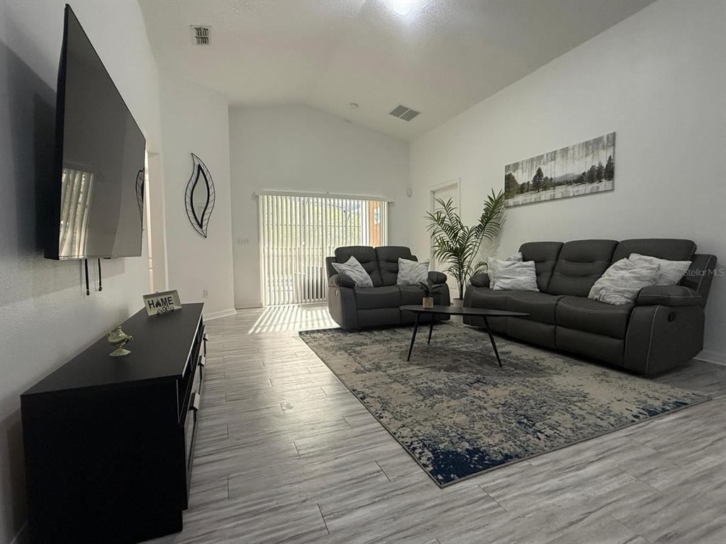 959 Sandy Ridge Drive Davenport, FL 33896 - Photo 16 of 17