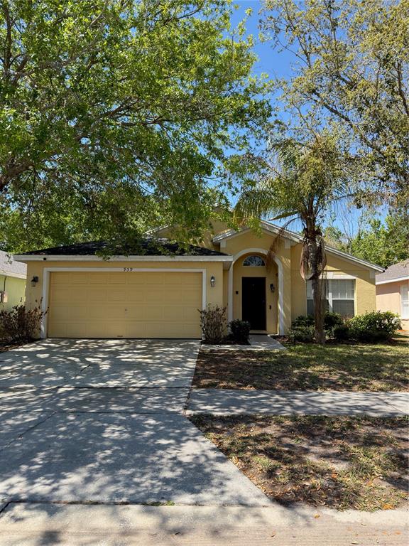 959 Sandy Ridge Drive Davenport, FL 33896 - Photo 2 of 17