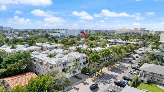 $4,800 | 630 Southeast 15th Street, Unit 7, Fort Lauderdale, FL 33316
