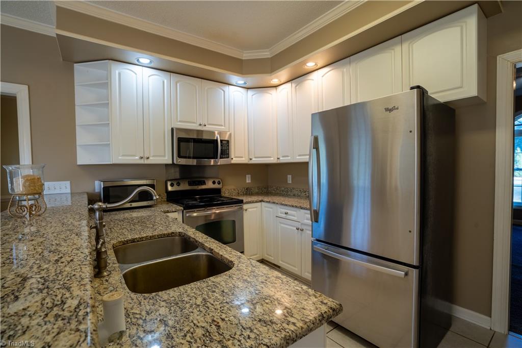 1504 Rankin Mill Road Greensboro, NC 27405 - Photo 16 of 44