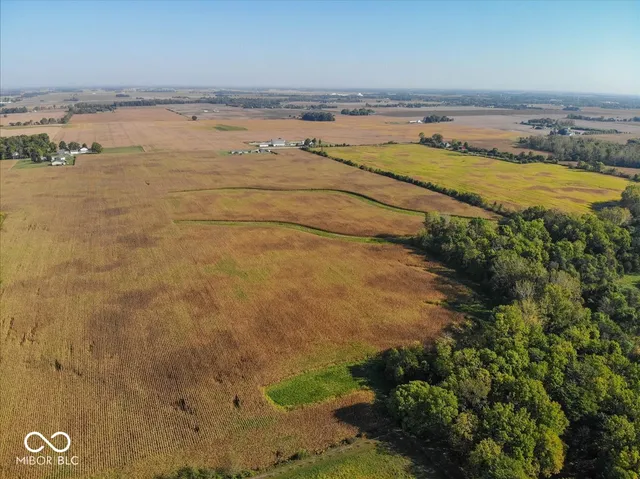 $1,120,000 | 5029 East 246th Street, Cicero, IN 46034