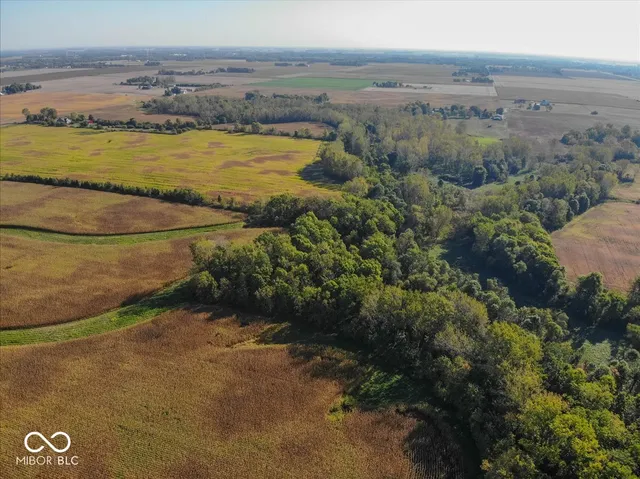 $1,120,000 | 5029 East 246th Street, Cicero, IN 46034