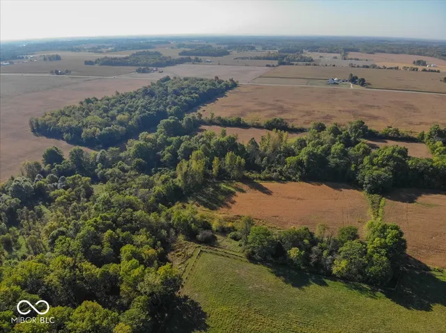 $1,120,000 | 5029 East 246th Street, Cicero, IN 46034