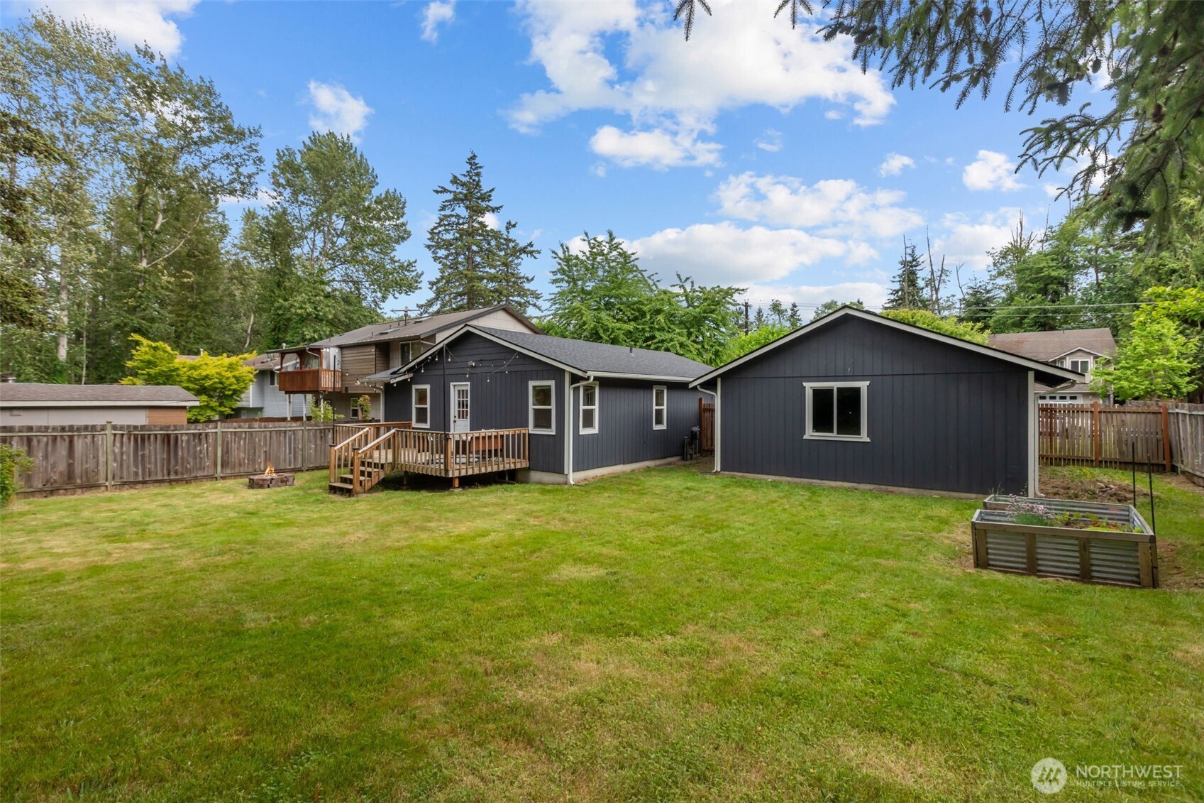 2015 104th Street Southwest Everett, WA 98204 - Photo 31 of 37