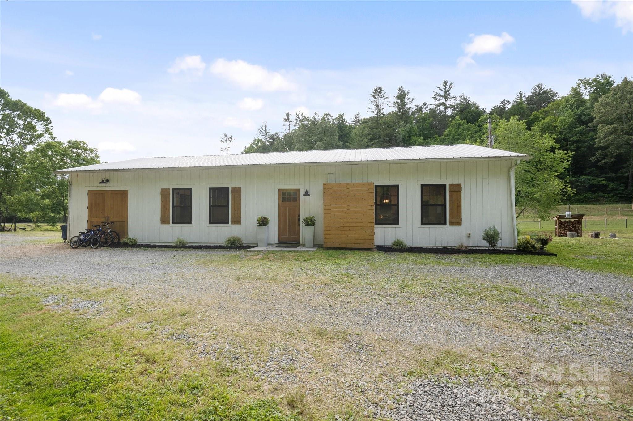 942 Paint Fork Road Mars Hill, NC 28754 - Photo 22 of 48