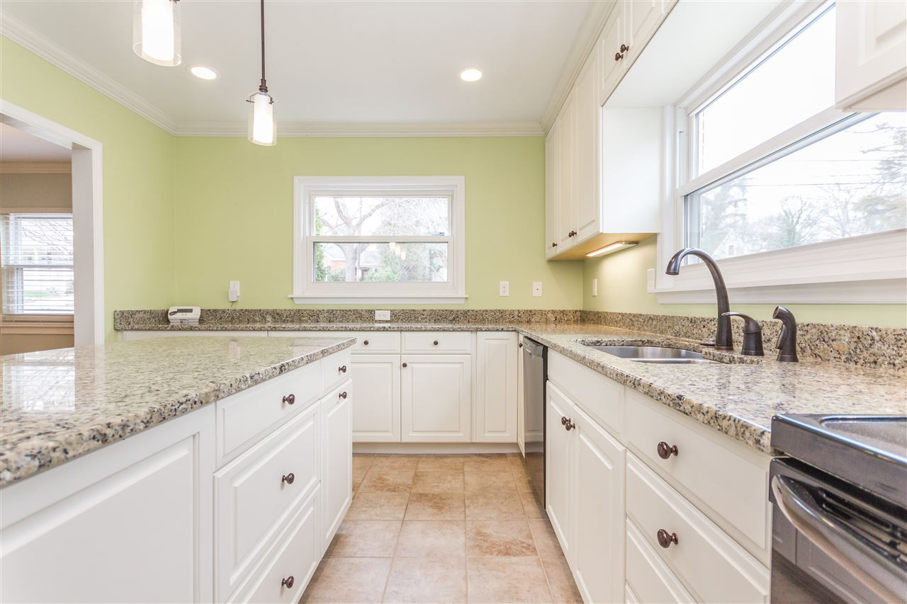 2723 Kilgore Avenue Raleigh, NC 27607 - Photo 6 of 25 Kitchen