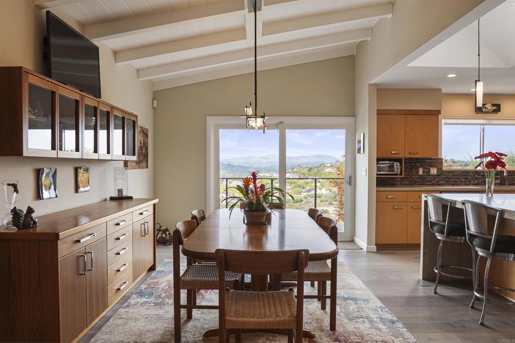 656 Canyon Drive Solana Beach, CA 92075 - Photo 13 of 29 a view of a dining room with furniture