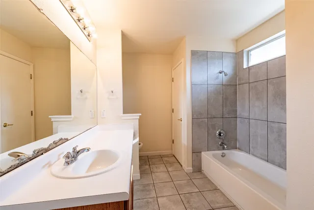 $2,100 | 500 Colonial Park Boulevard, Austin, TX 78745