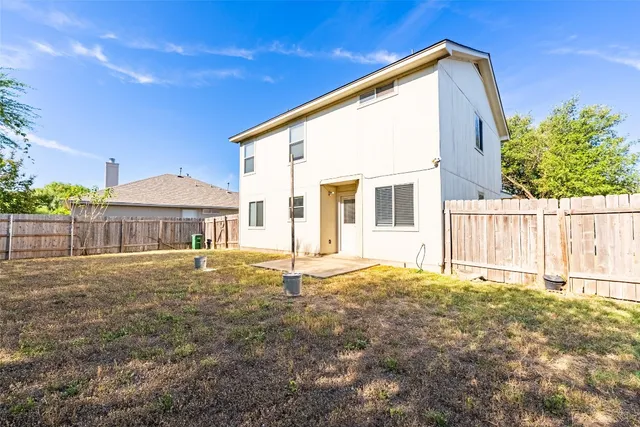 $2,100 | 500 Colonial Park Boulevard, Austin, TX 78745