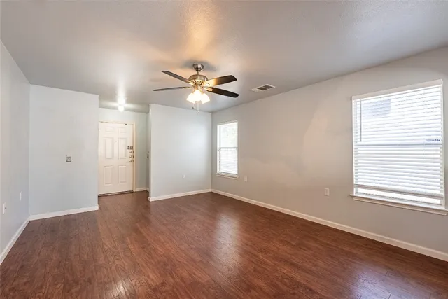 $2,100 | 500 Colonial Park Boulevard, Austin, TX 78745