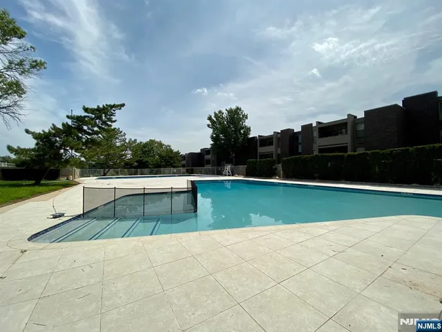 $2,000 | 1 River Road, Unit 832L, Nutley, NJ 07110