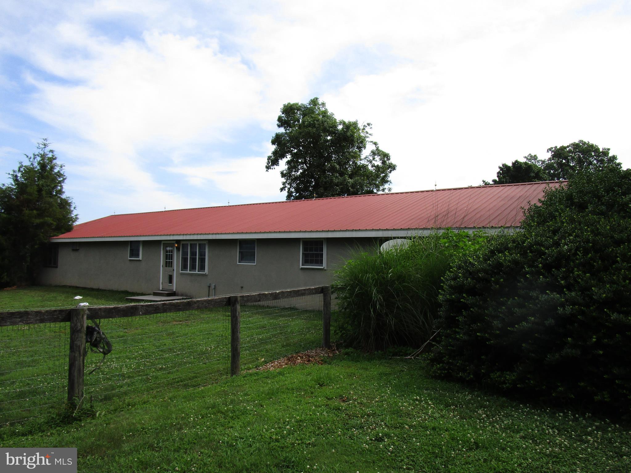 895 Warburton Road Elkton, MD 21921 - Photo 11 of 37 SIDE VIEW OF 3600 COMMERICAL BUILDING