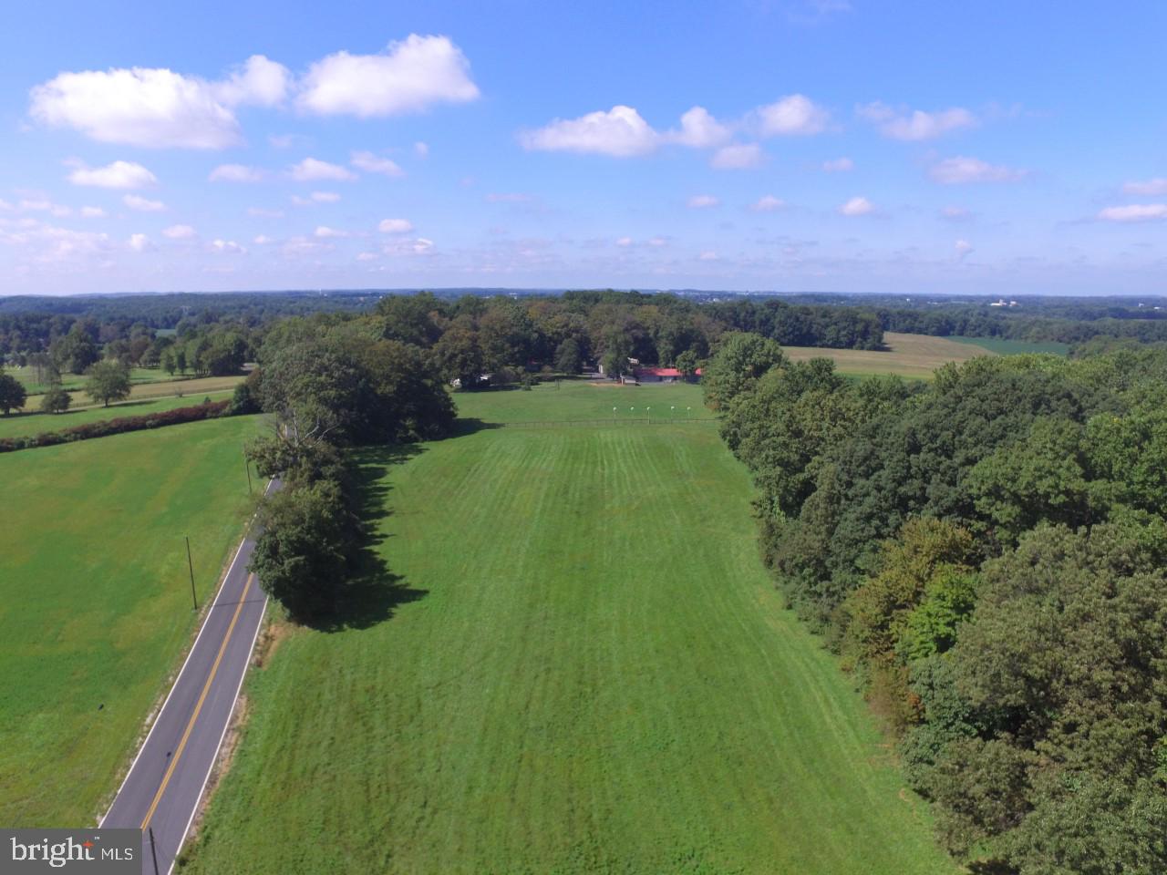 895 Warburton Road Elkton, MD 21921 - Photo 4 of 37 AIRIEL VIEW OF TILLAGE ACREAGE-GRASS TURF