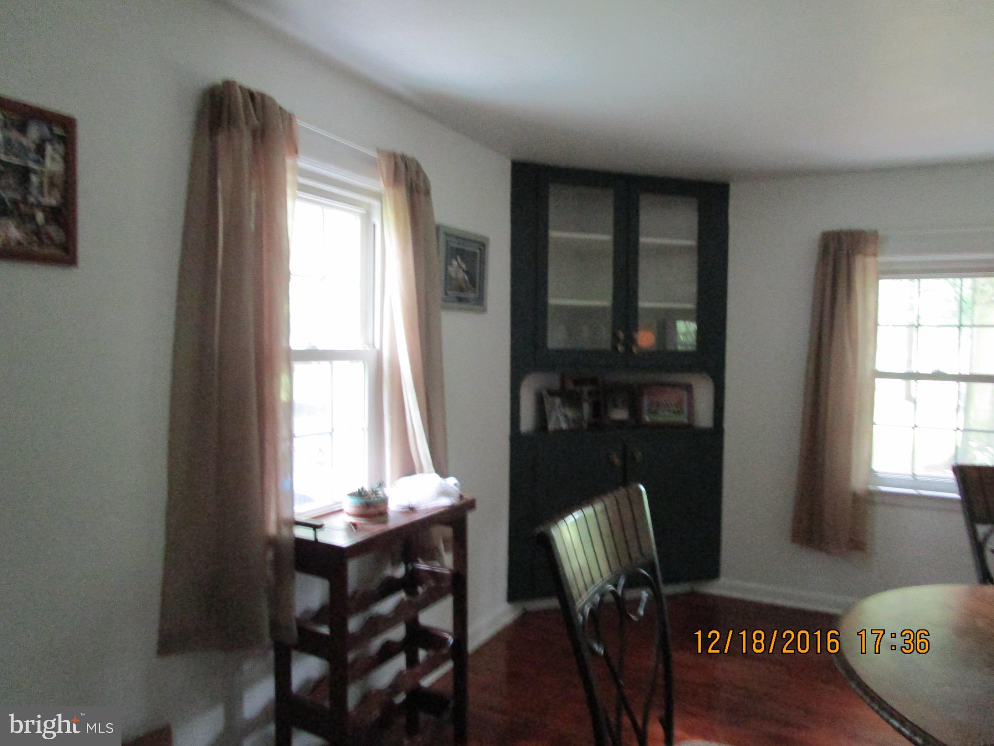 895 Warburton Road Elkton, MD 21921 - Photo 33 of 37 MAIN HOUSE DINING ROOM