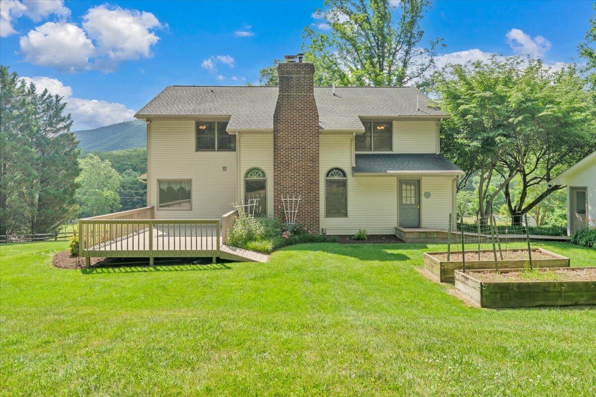 5145 Bradshaw Road Salem, VA 24153 - Photo 6 of 93 56-MIB01992