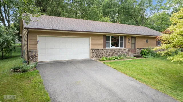 $310,000 | 510 West Dolph Street, Yorkville, IL 60560