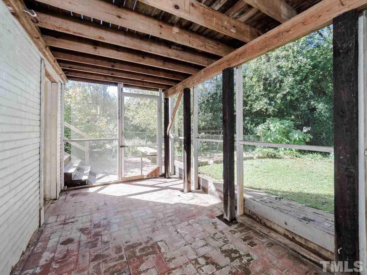 408 Morrison Avenue Raleigh, NC 27608 - Photo 28 of 29 Another option for outdoor space.