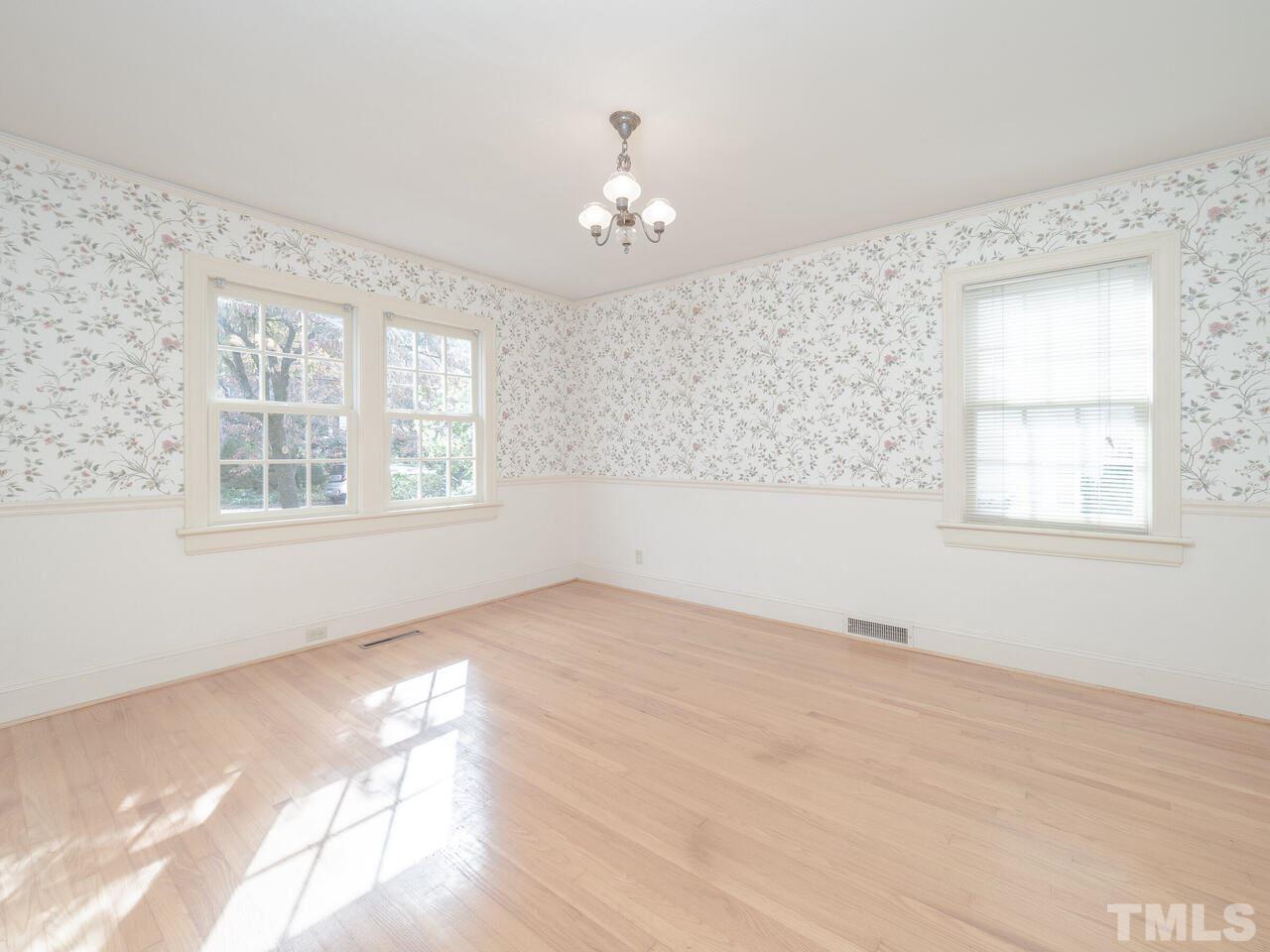 408 Morrison Avenue Raleigh, NC 27608 - Photo 6 of 29 Spacious DR to meet all of your holiday family/friend needs.