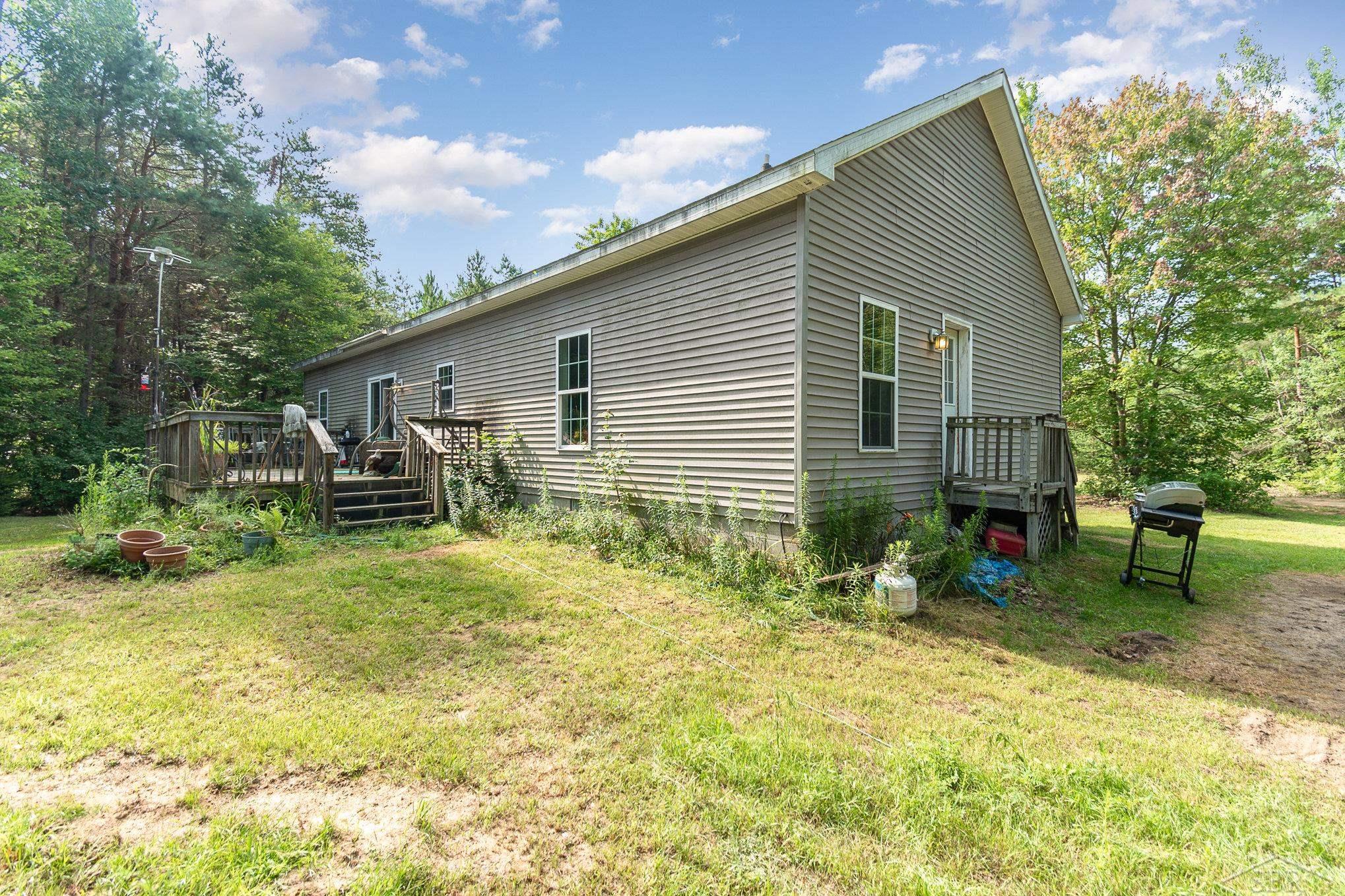 5280 West Hines Road Shepherd, MI 48883 - Photo 23 of 27