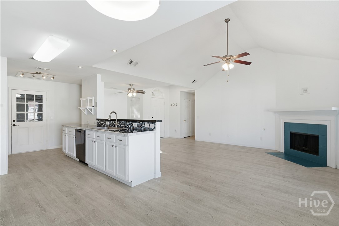 137 Silverton Road Pooler, GA 31322 - Photo 10 of 38