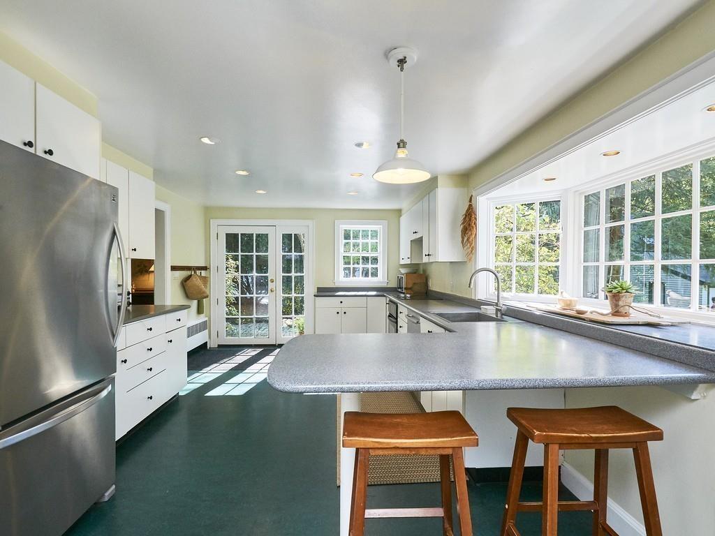 23 Conant Road Lincoln, MA 01773 - Photo 14 of 38 Gallery Image 14