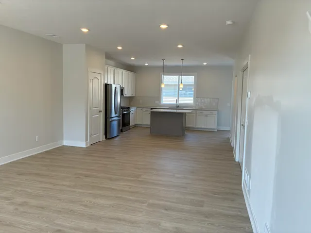 $324,900 | 6112 Stahl Dr Spring Lake, Unit 15, Muskegon, MI 49444