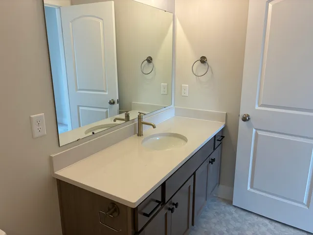 $324,900 | 6112 Stahl Dr Spring Lake, Unit 15, Muskegon, MI 49444