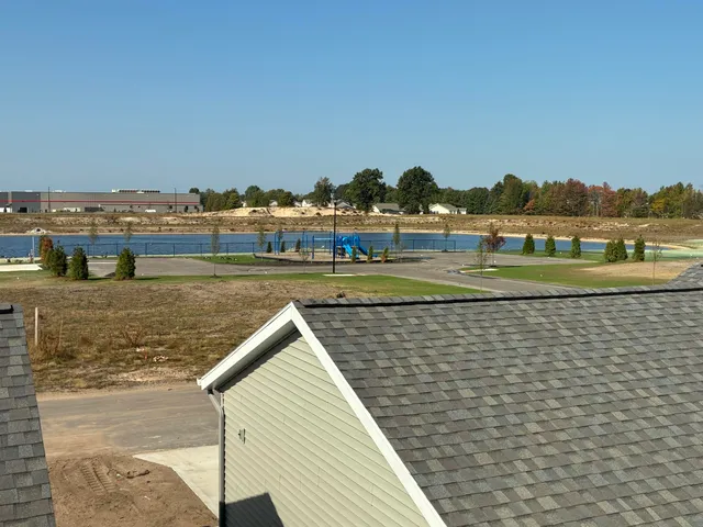$324,900 | 6112 Stahl Dr Spring Lake, Unit 15, Muskegon, MI 49444