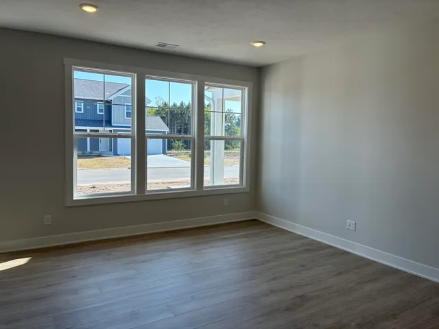 $324,900 | 6112 Stahl Dr Spring Lake, Unit 15, Muskegon, MI 49444