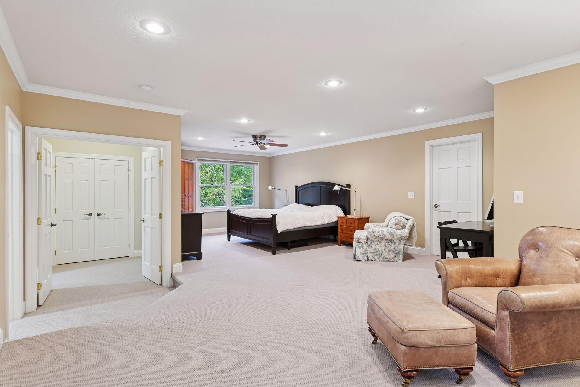 8235 Oakmere Road Bloomington, MN 55438 - Photo 16 of 47 Gallery Image 16