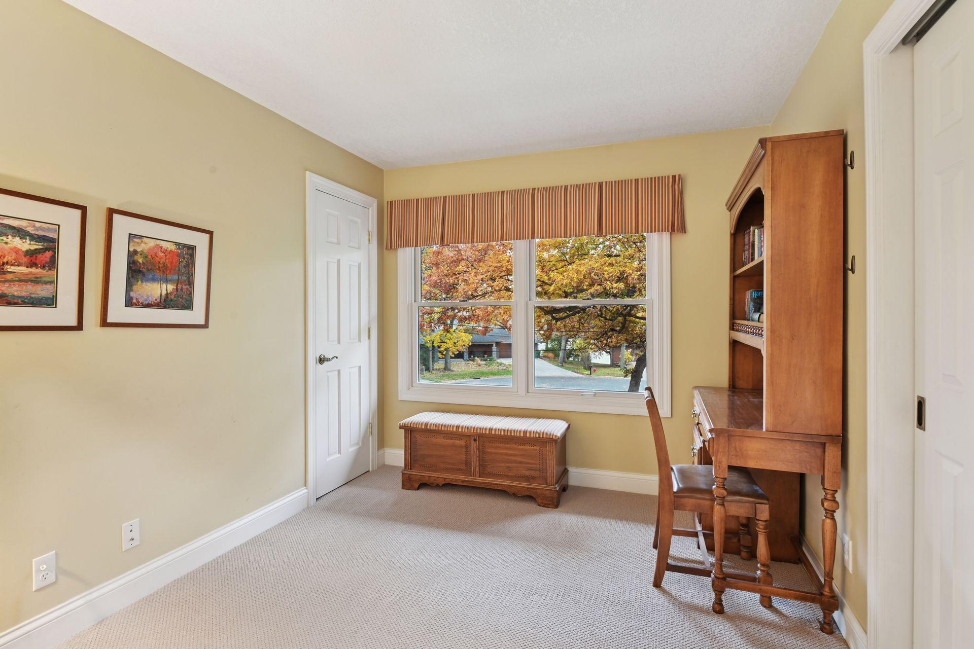 8235 Oakmere Road Bloomington, MN 55438 - Photo 23 of 47 Gallery Image 23