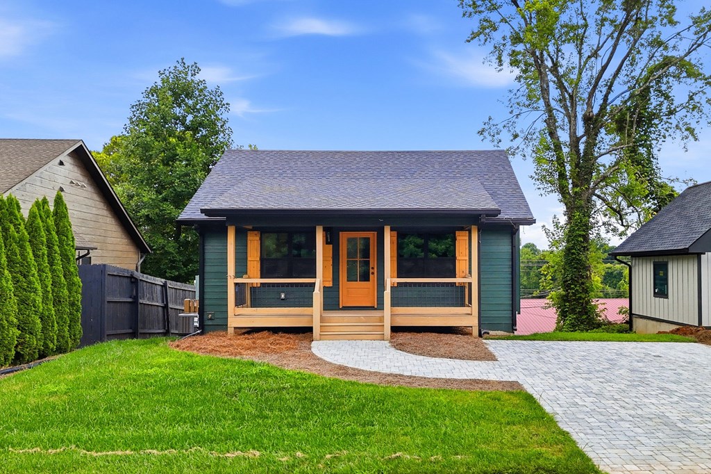 318 East 2nd Street Blue Ridge, GA 30513 - Photo 7 of 46 Gallery Image 7