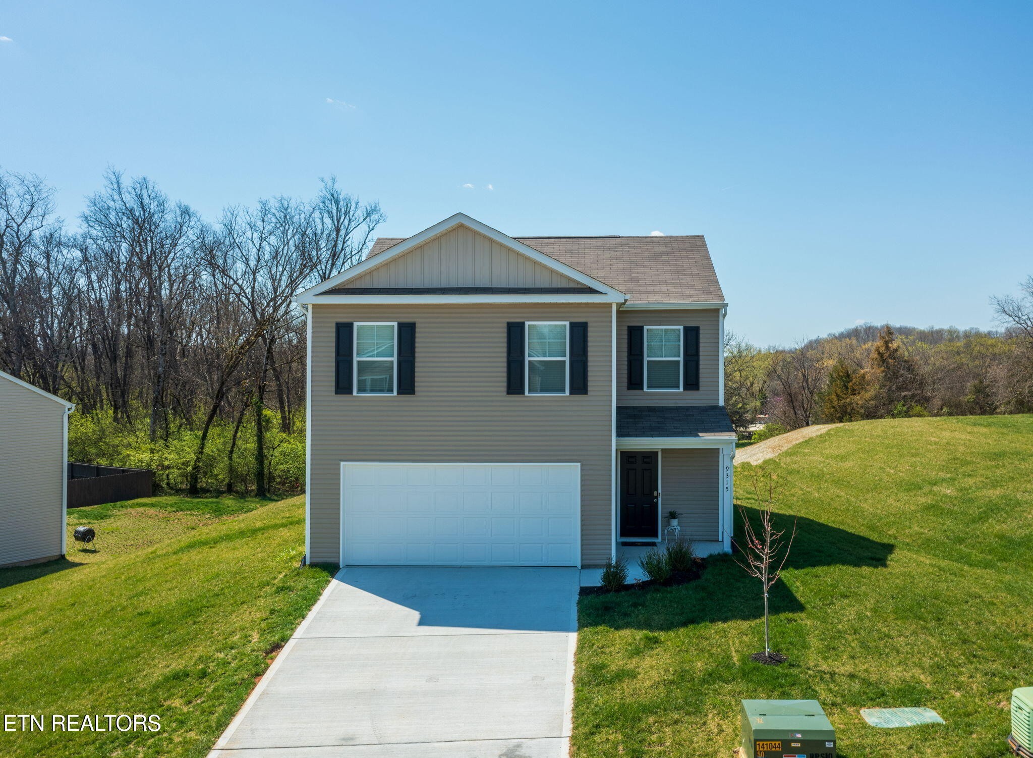 9315 River Cane Road Mascot, TN 37806 - Photo 1 of 26 Gallery Image 1