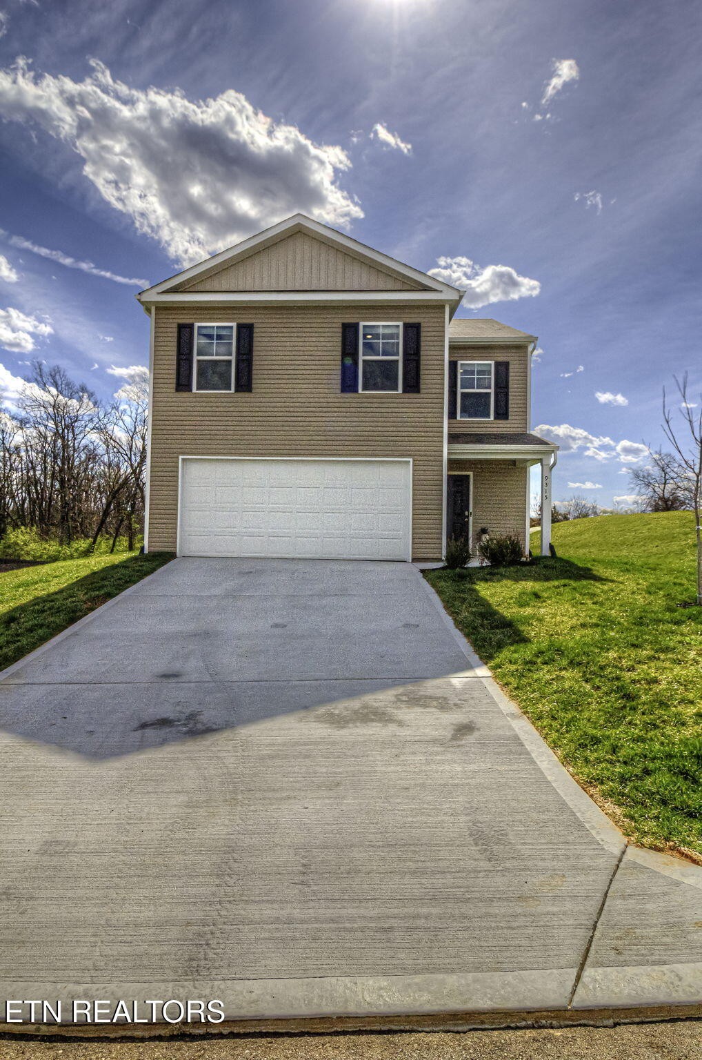9315 River Cane Road Mascot, TN 37806 - Photo 4 of 26 Gallery Image 4