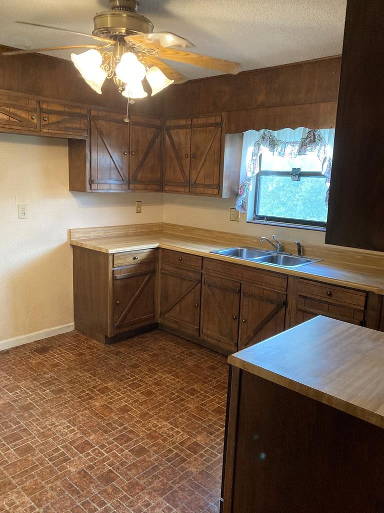 1750 Southeast Hunt Road Cleveland, TN 37323 - Photo 10 of 59
