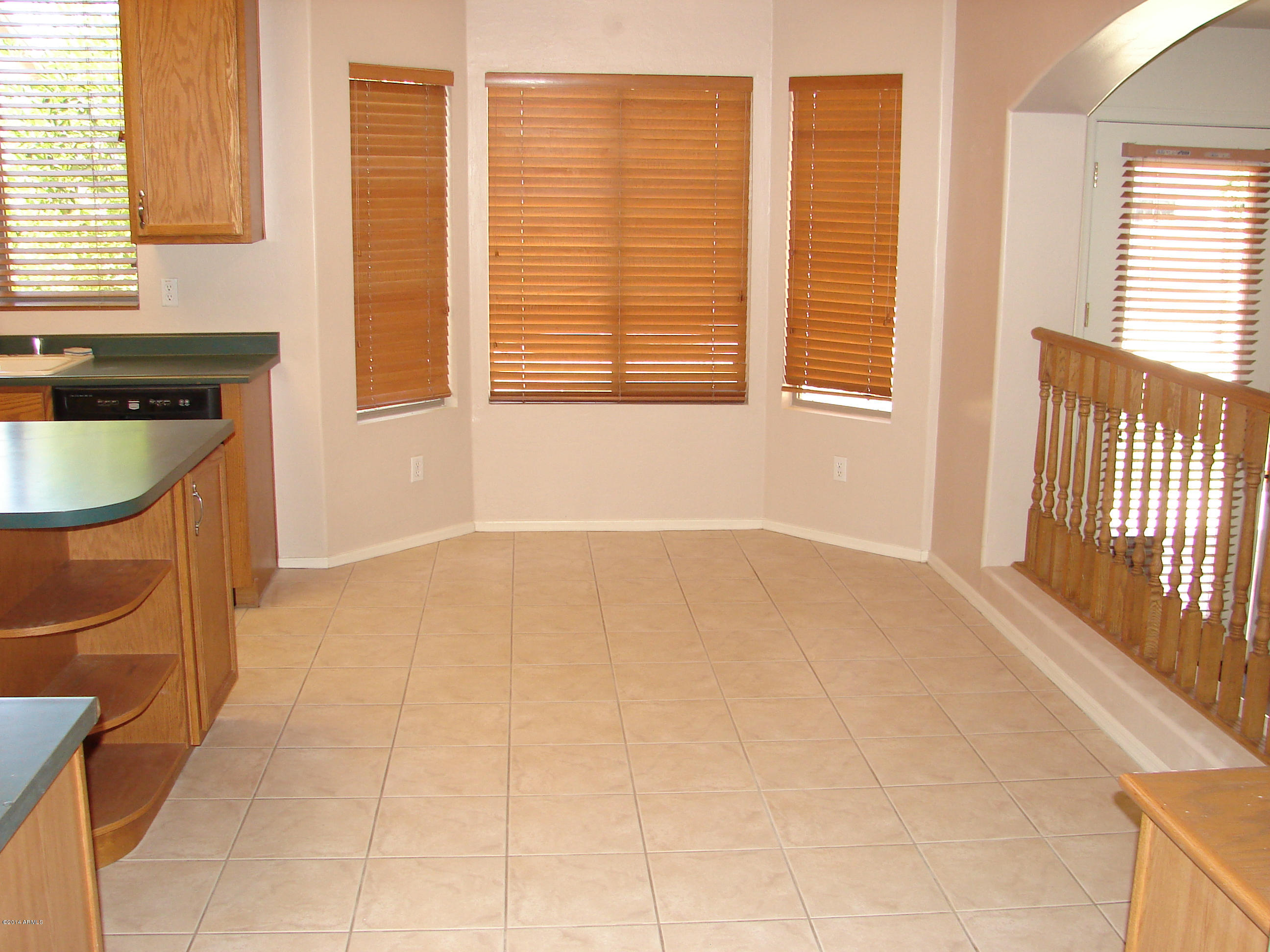 11222 West Monte Vista Road Avondale, AZ 85392 - Photo 6 of 38 DSC03741